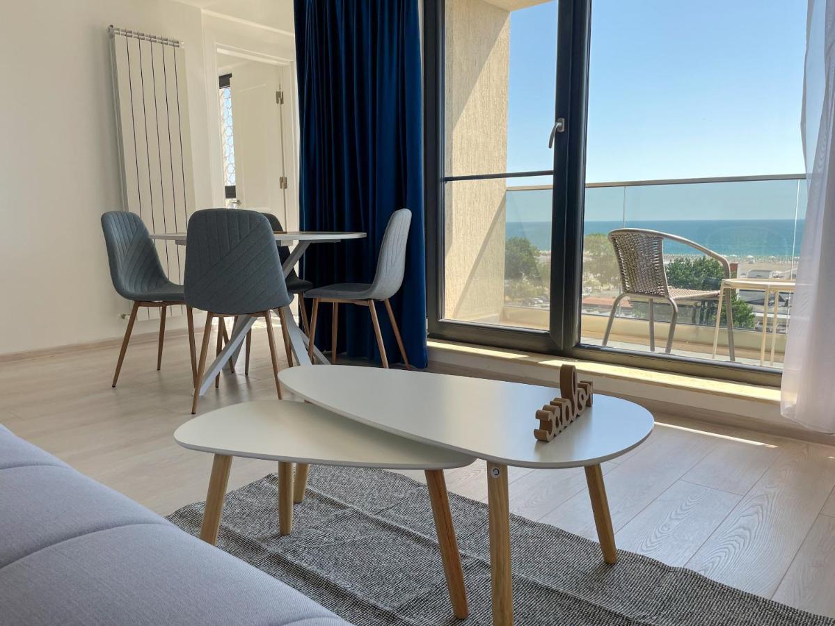 Azure Sea Apartments - Bychoice Mamaia Eksteriør billede