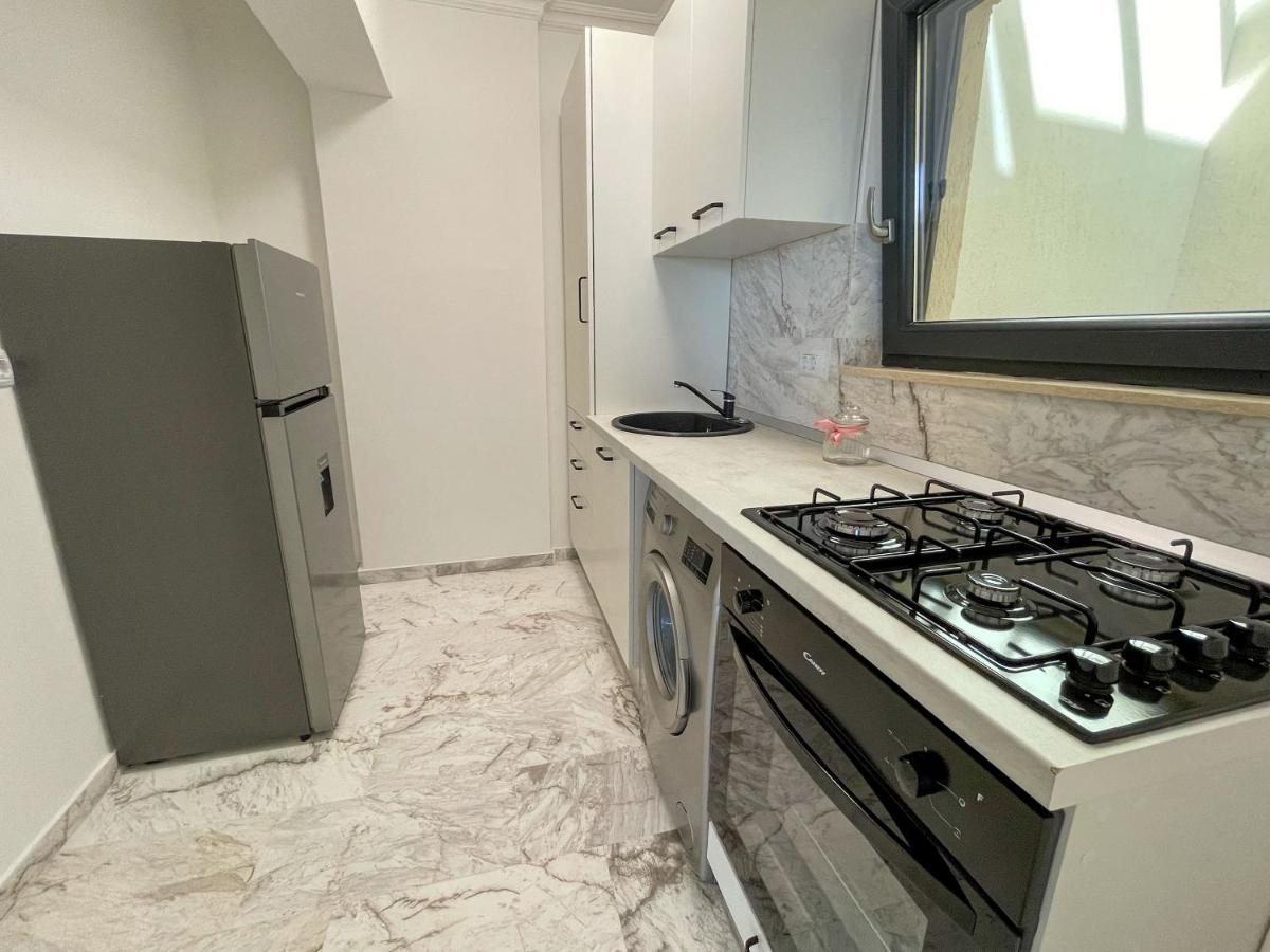 Azure Sea Apartments - Bychoice Mamaia Eksteriør billede