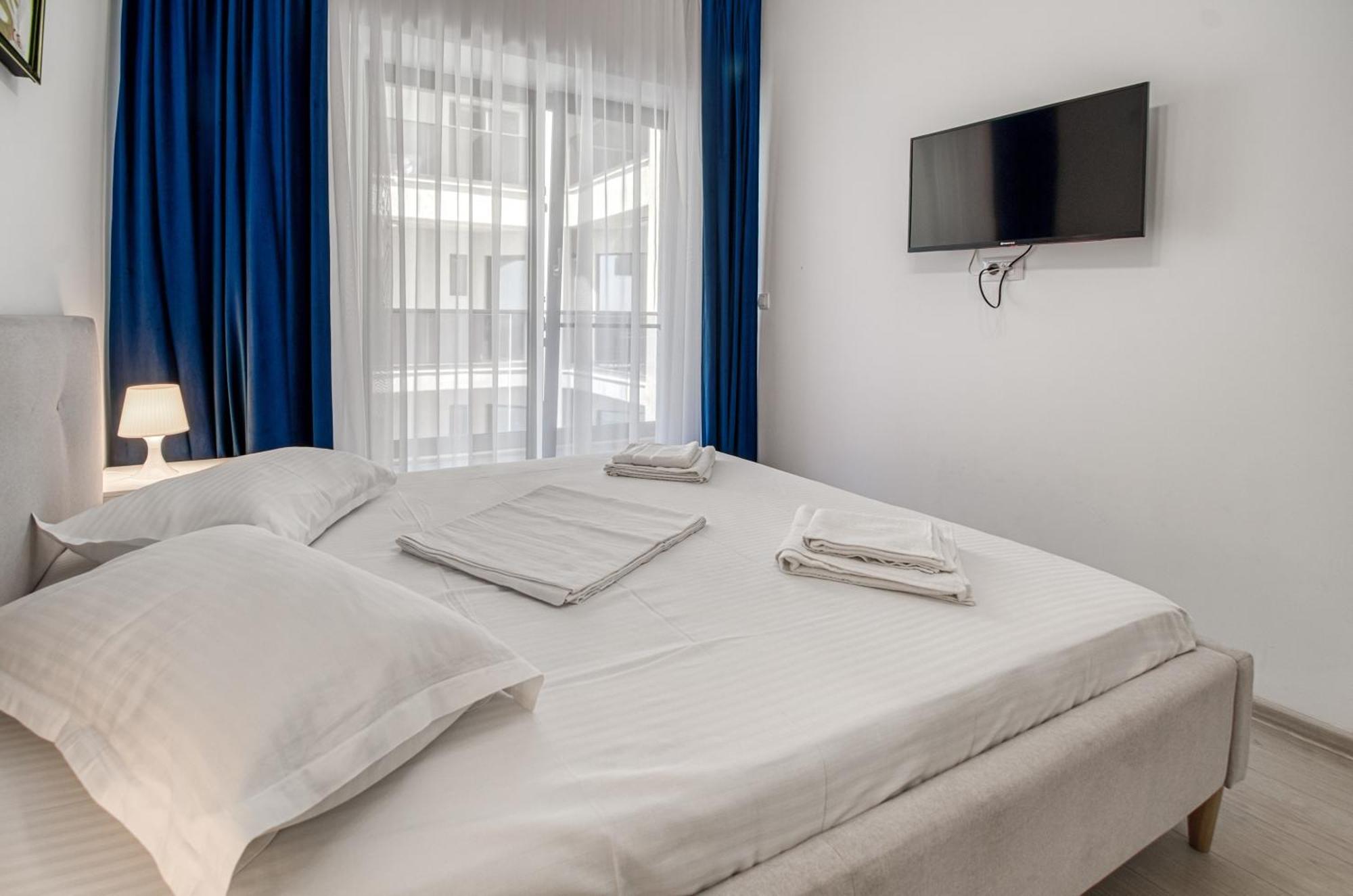 Azure Sea Apartments - Bychoice Mamaia Eksteriør billede