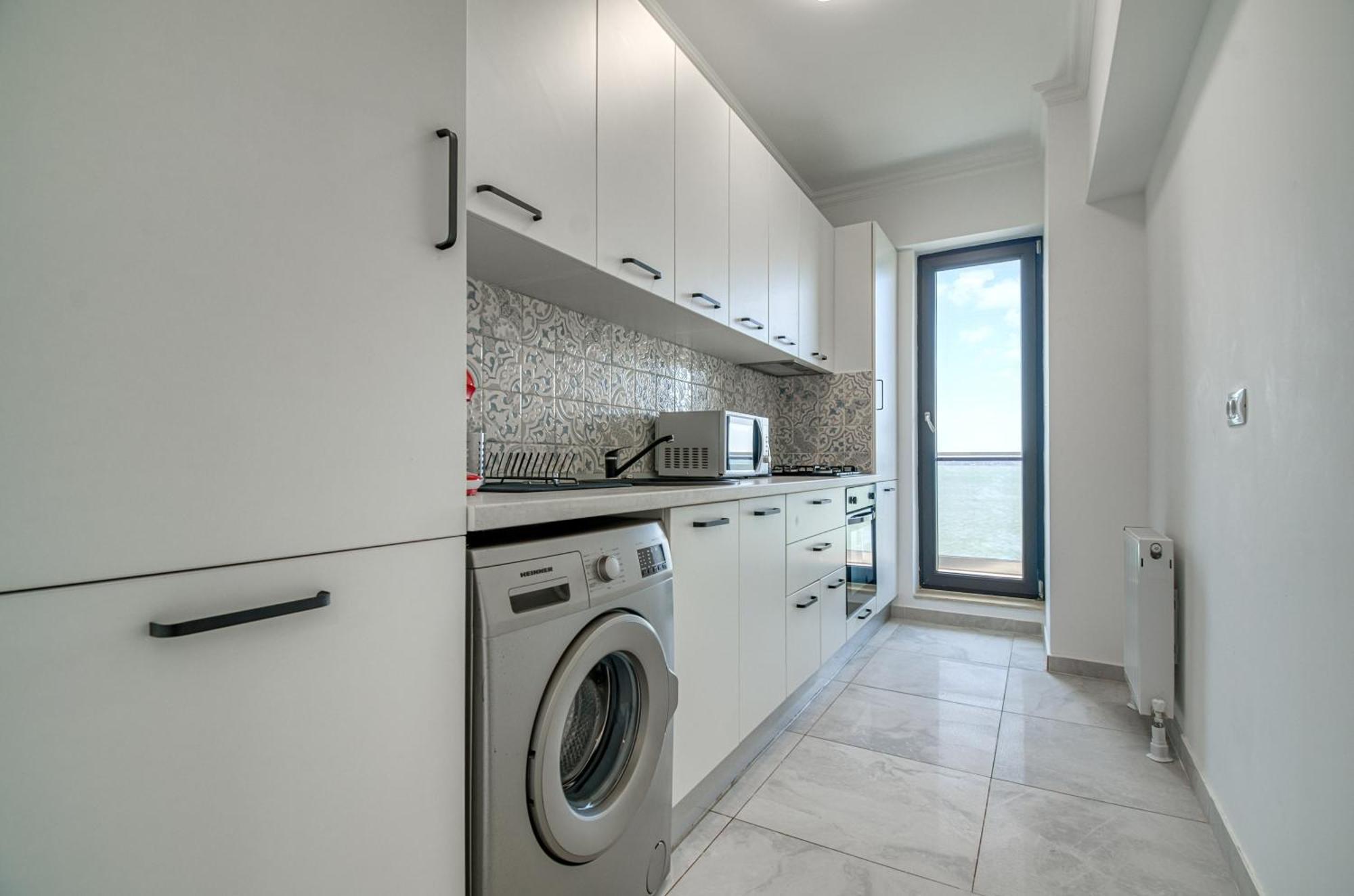 Azure Sea Apartments - Bychoice Mamaia Eksteriør billede