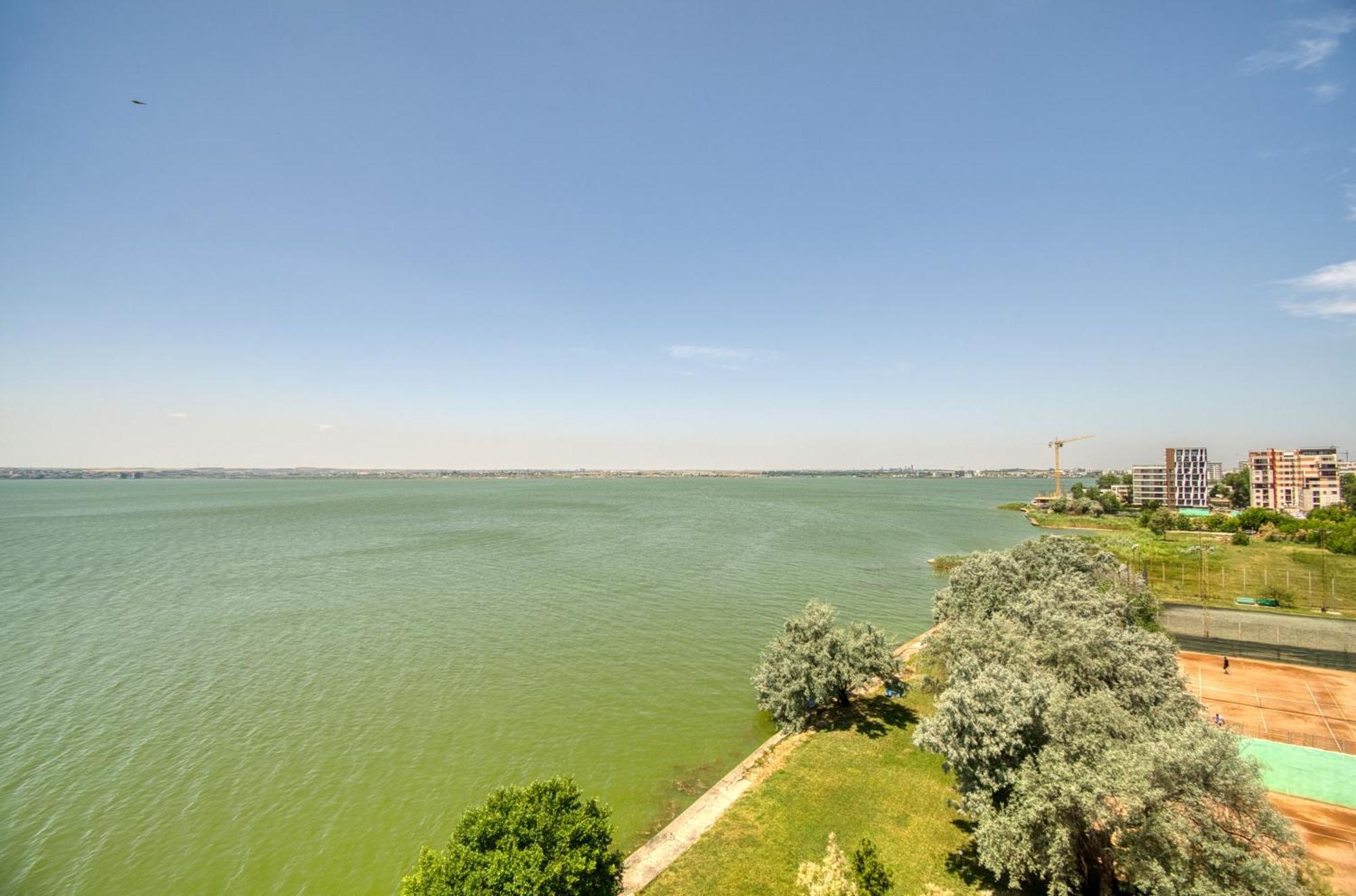 Azure Sea Apartments - Bychoice Mamaia Eksteriør billede