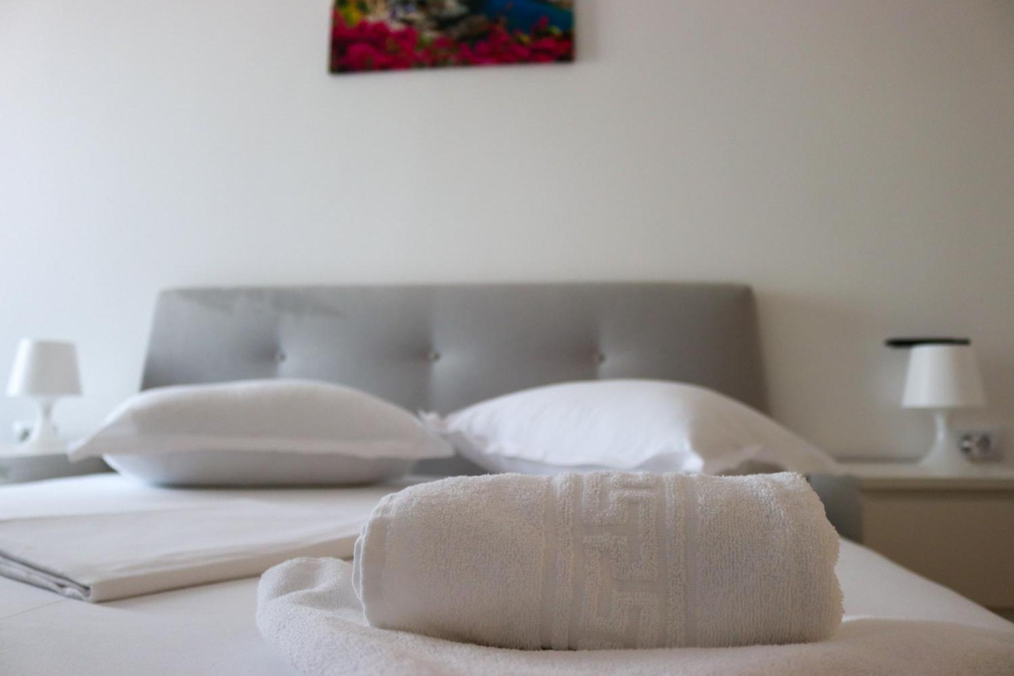 Azure Sea Apartments - Bychoice Mamaia Eksteriør billede