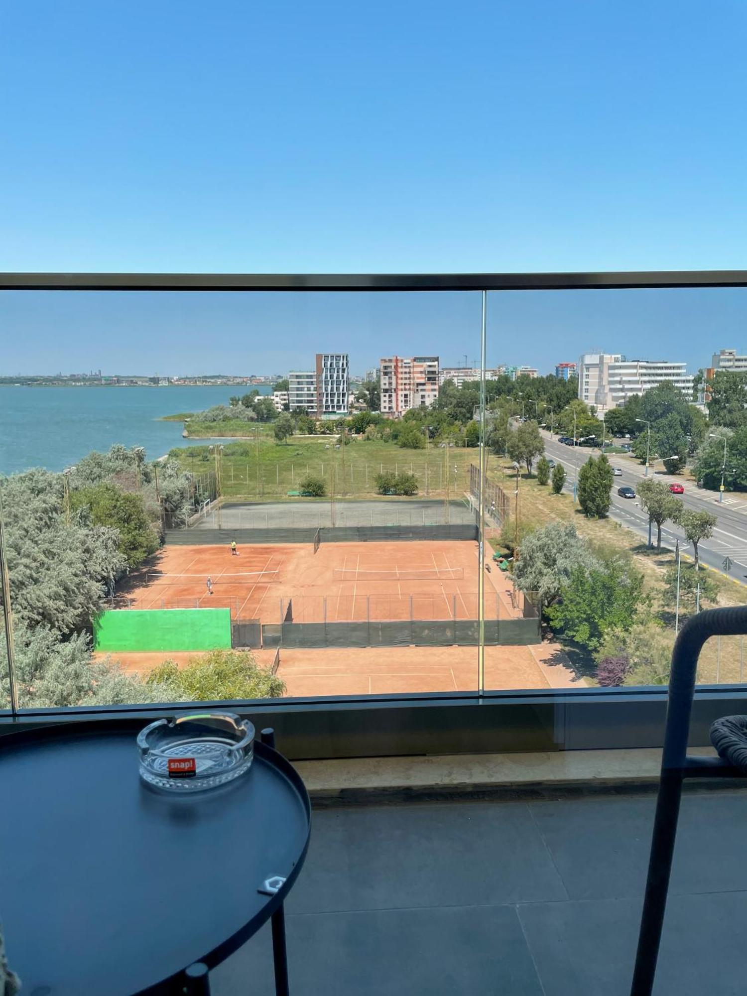 Azure Sea Apartments - Bychoice Mamaia Værelse billede